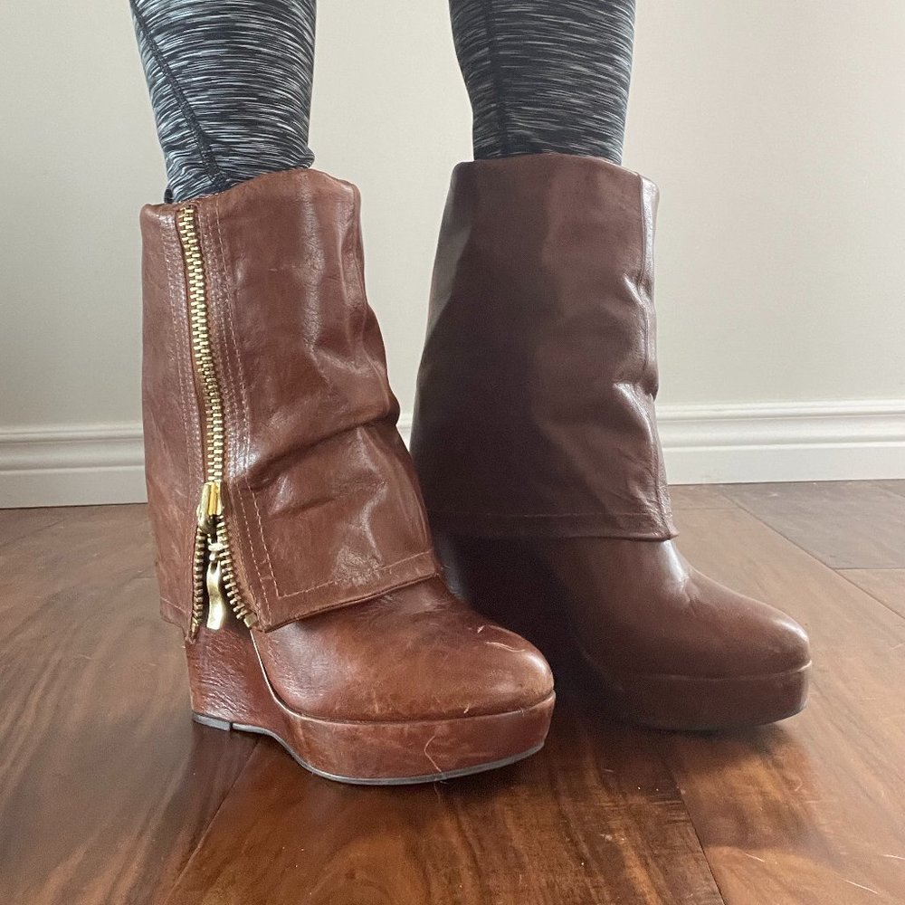 STEVEN by Steven Maddie Brown Boots